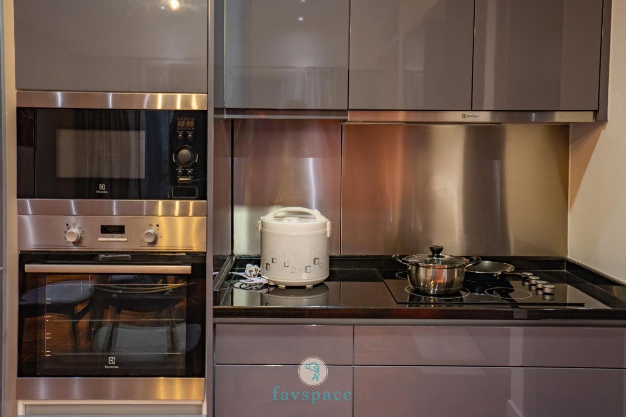 Apartment 4 Min Drive Klcc - Stunning Kl City View - 5 Pax *