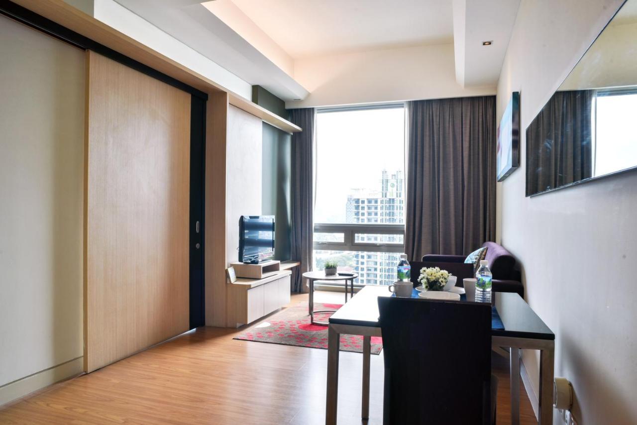 Swiss Garden By Widebed Apartment