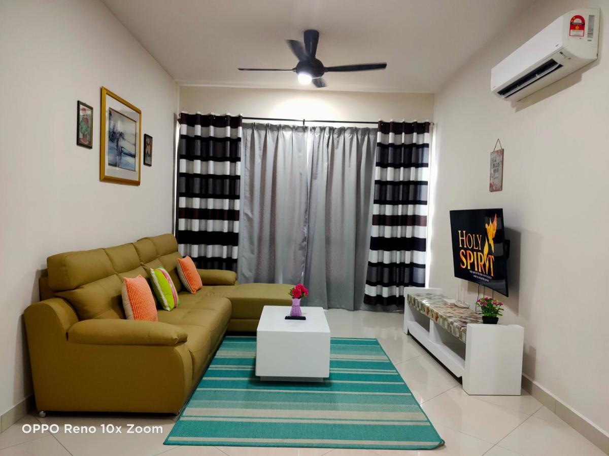 Apartment Crest Residences *