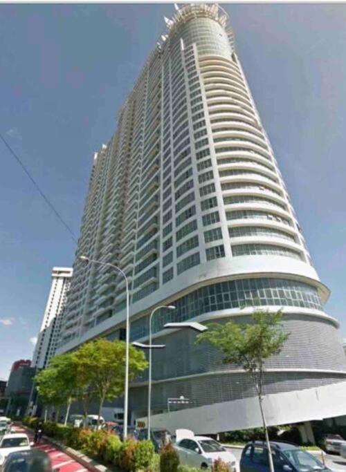 Cozy Regalia Kl 吉隆玻 Lrt & Ktm @1 Parking & Wifi Apartment Kuala Lumpur
