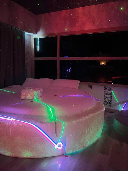 Apartment Mercu Summer - Love Romance, Ice Love Fun 冰情趣民宿 Kuala Lumpur