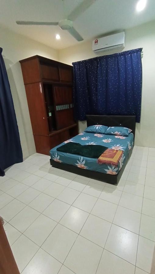 Homestay Ksb 448, Kuala Sungai Baru, Melaka Holiday home