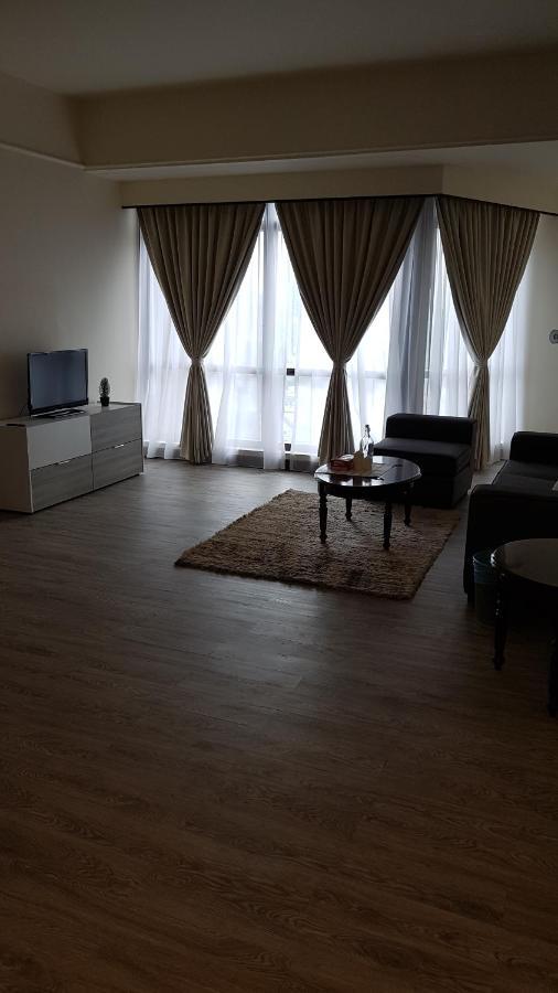 Aparthotel Rotana Apartments At Times Square Kl 4*