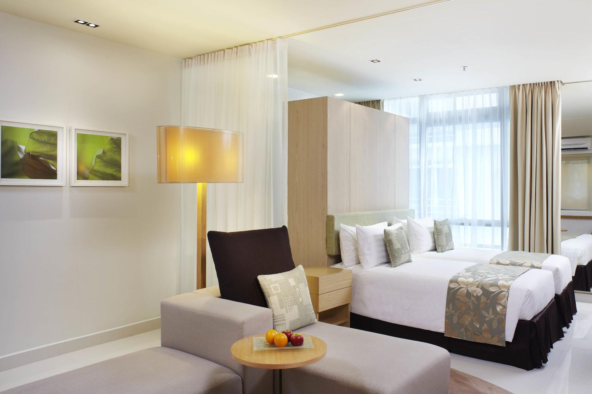 Hotel Parkroyal Serviced