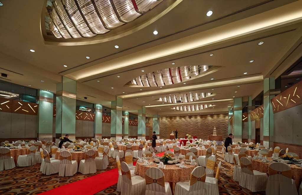 Parkroyal Collection Hotel