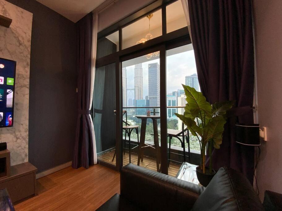 Apartment Klcc View Staycation @ Kg Baru Food Heaven *