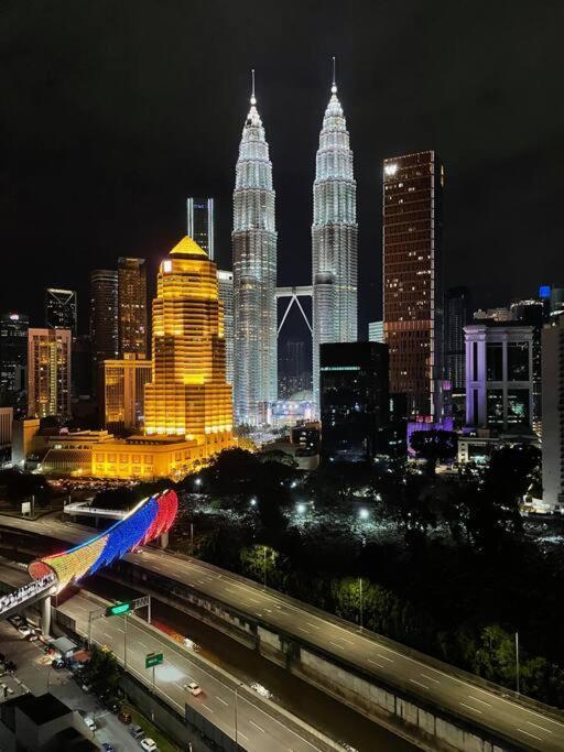 Klcc View Staycation @ Kg Baru Food Heaven *