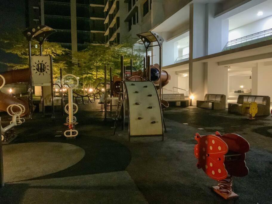 Apartment Klcc View Staycation @ Kg Baru Food Heaven *