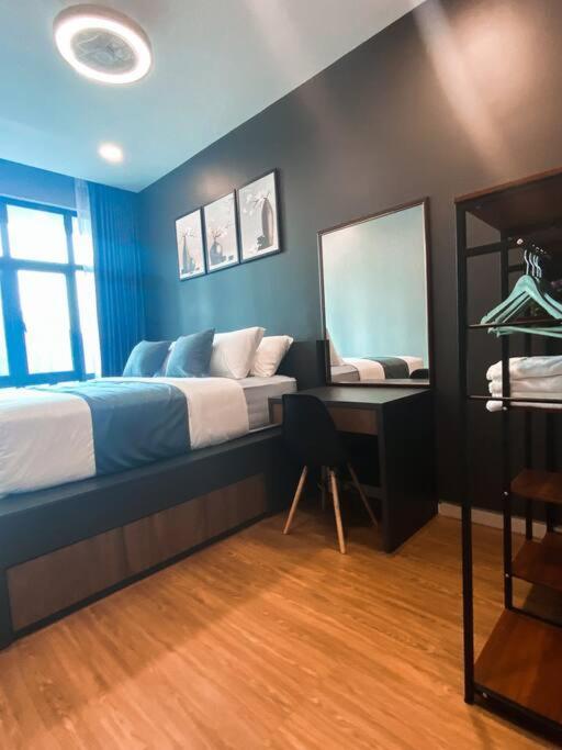 Apartment Klcc View Staycation @ Kg Baru Food Heaven *