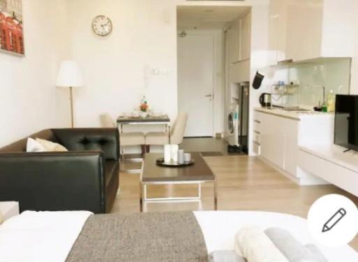 Apartment One Bukit Ceylon By Roomy Cozy Suites