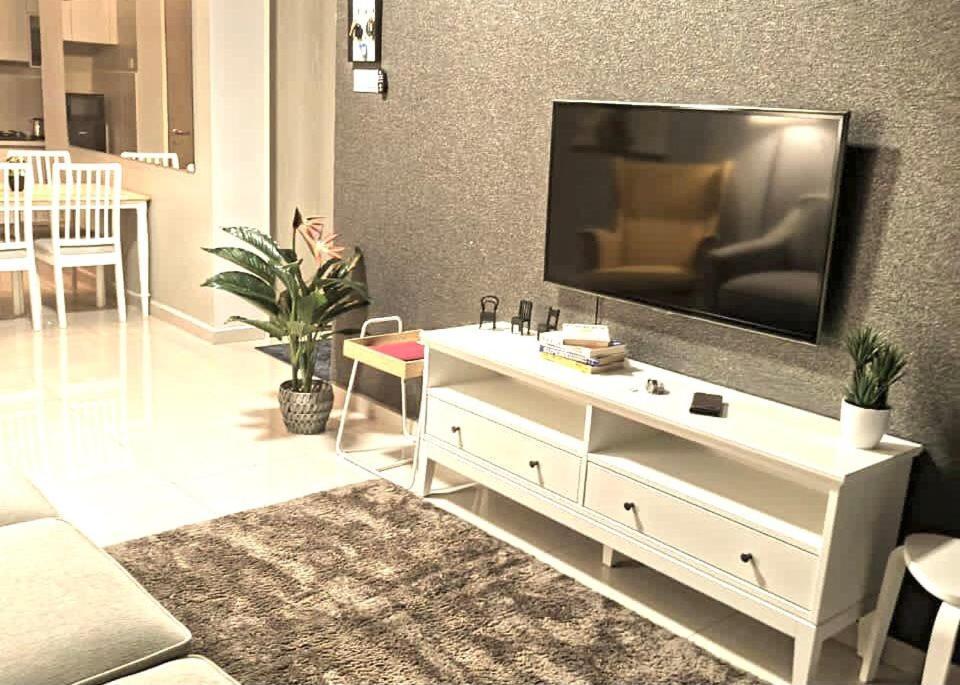 3 Bedrooms Short At Klcc Kuala Lumpur