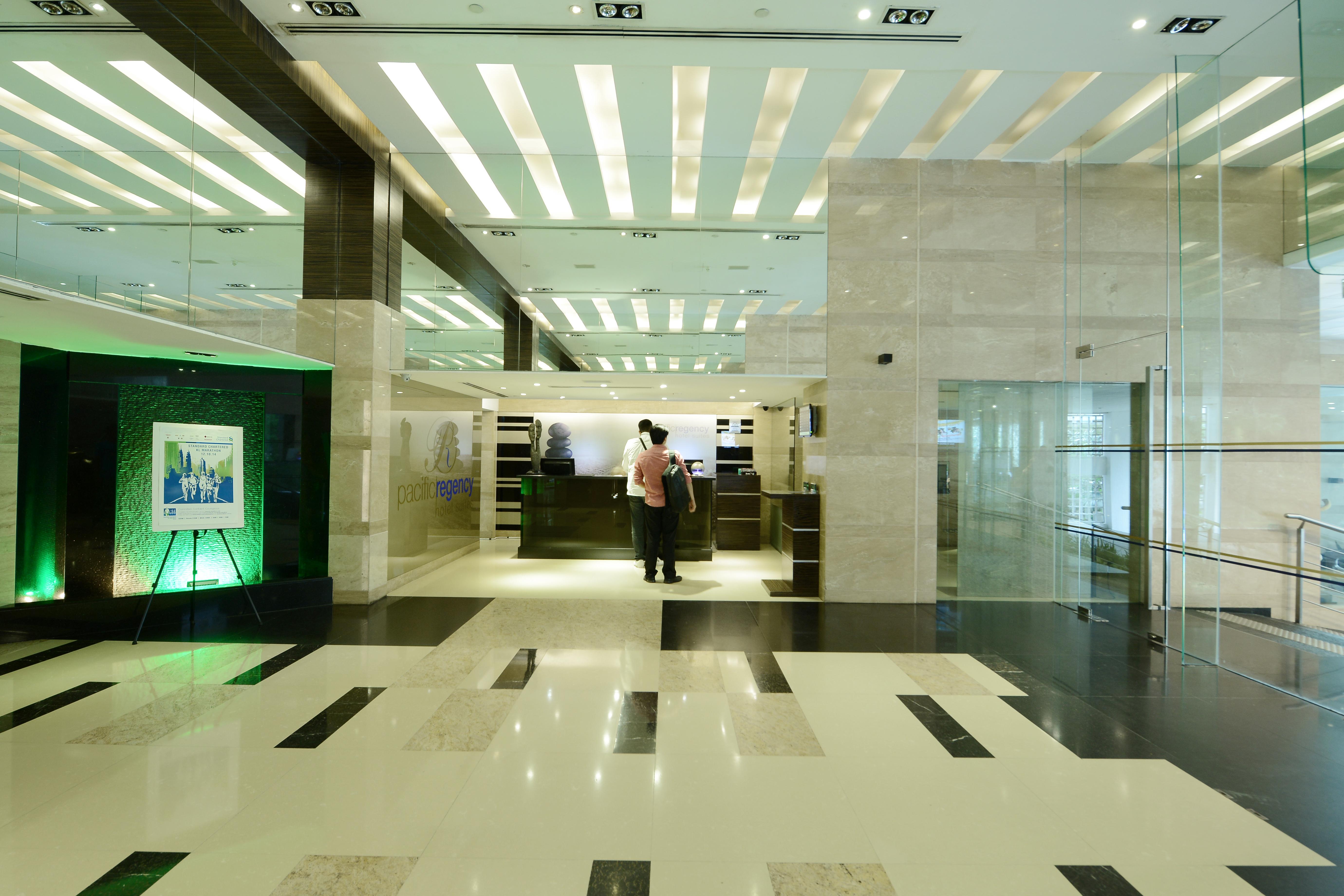 Hotel Pacific Regency