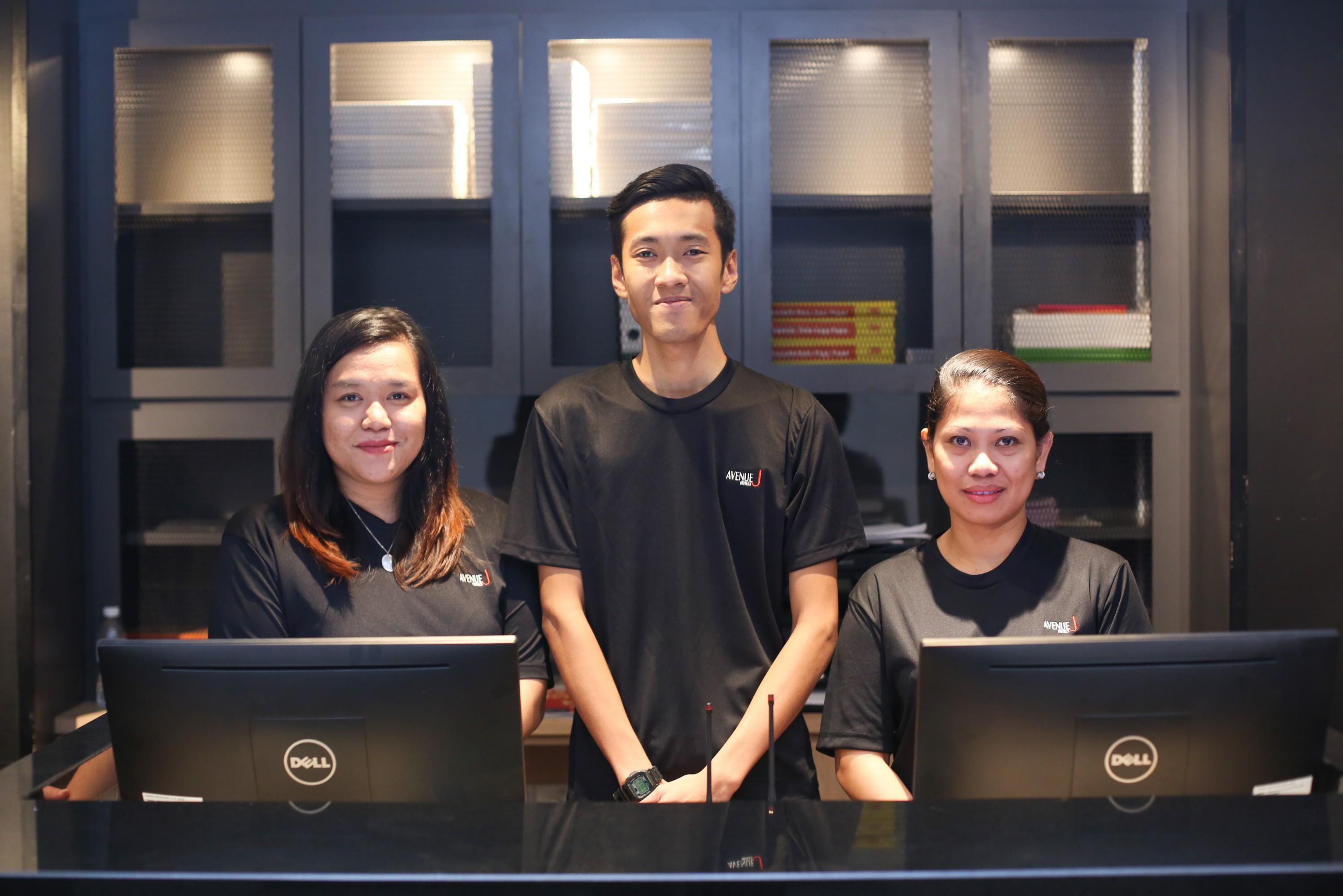 Avenue J Hotel, Central Market 3*