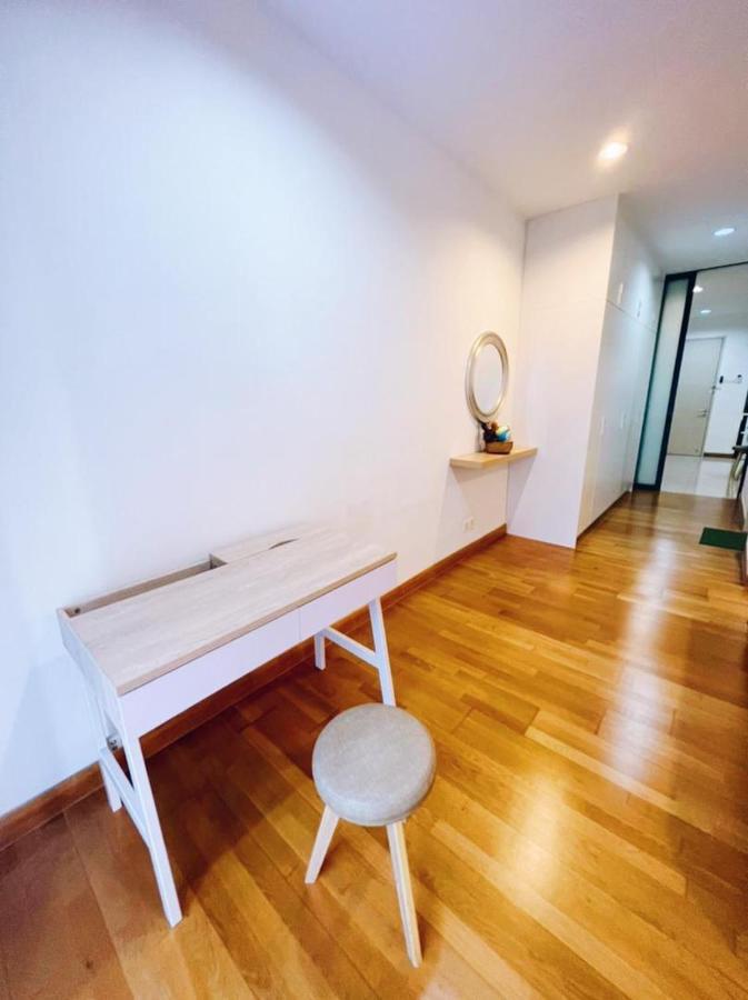 Connected Train 1 Bedroom Above Mall-16 Apartment