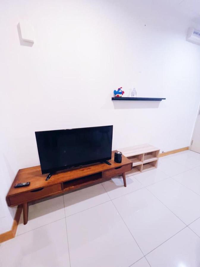 Connected Train 1 Bedroom Above Mall-16 Apartment Kuala Lumpur
