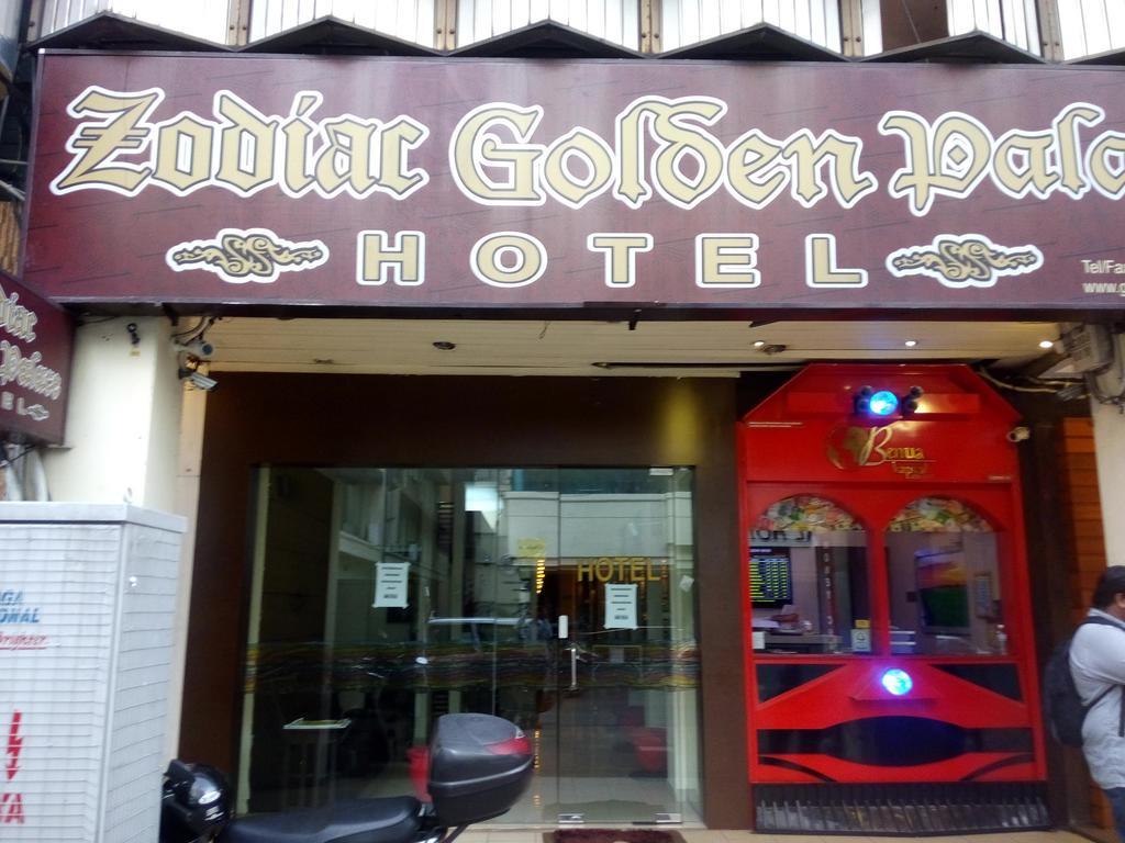 Oyo 106 Zodiac Golden Palace Hotel 2*