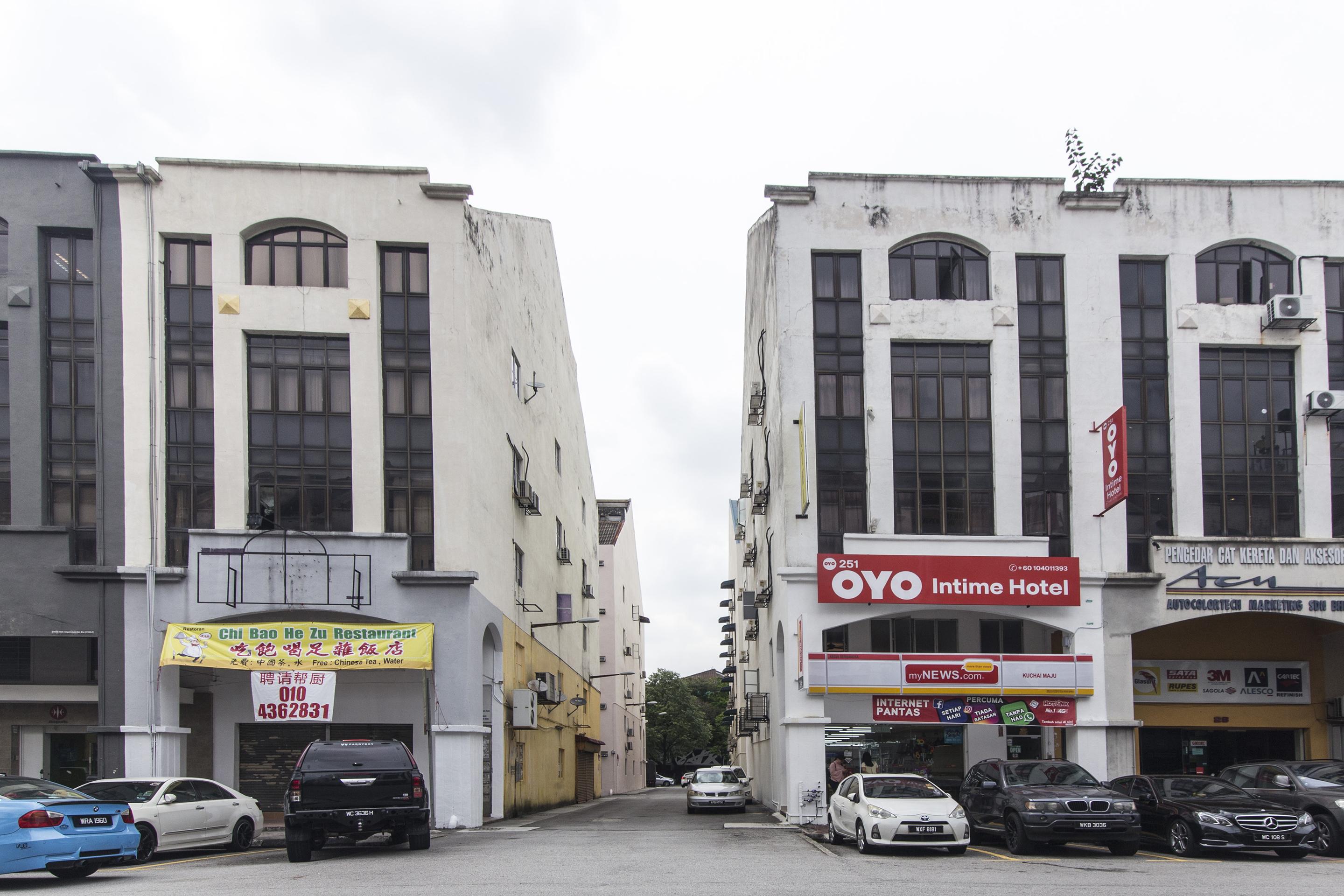 Oyo 251 Intime Hotel 3*