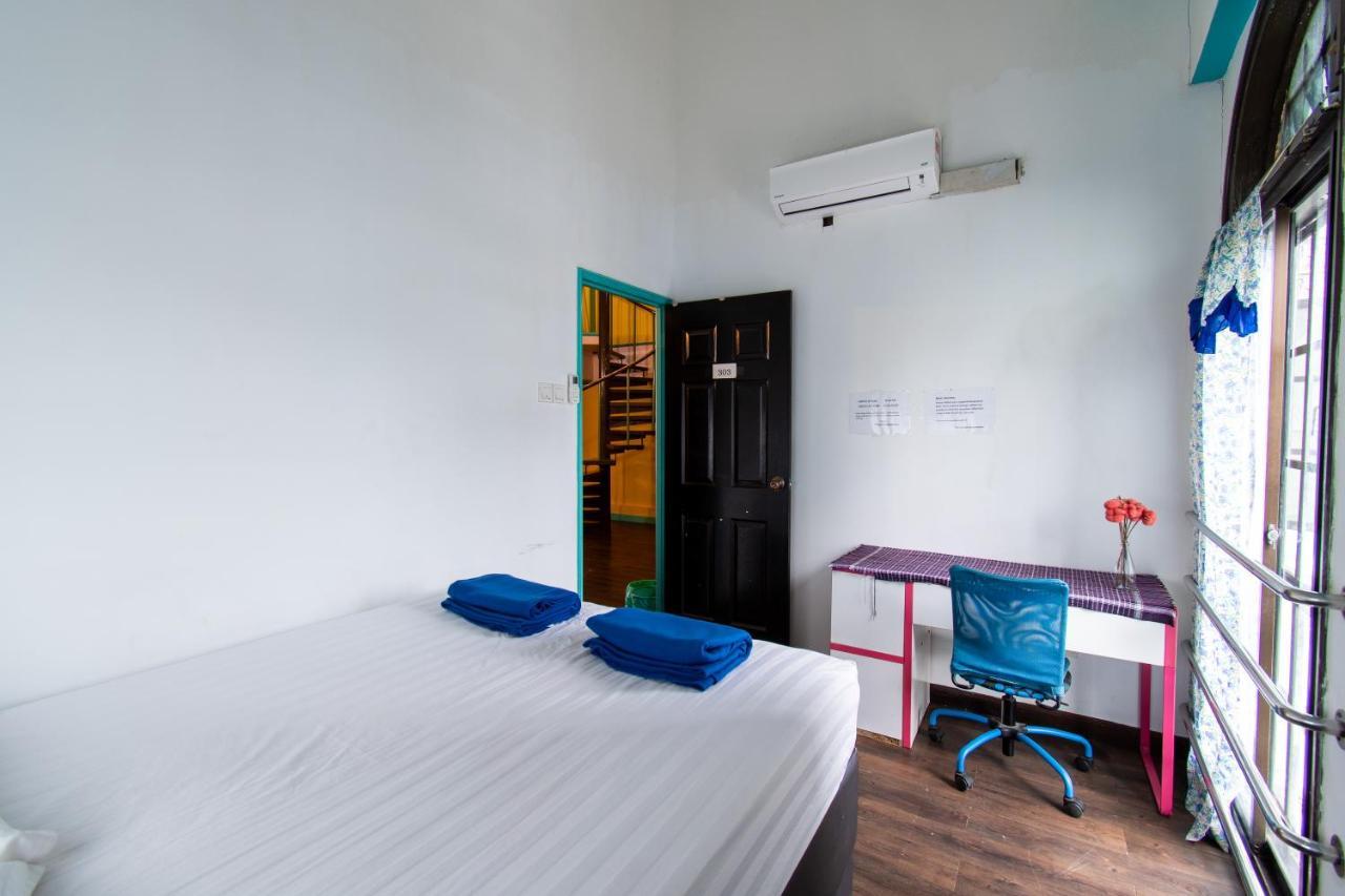 Asrama Travel Hub