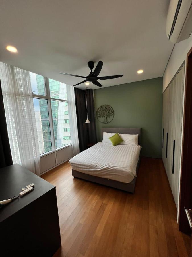Klcc Sky Suites Kuala Lumpur