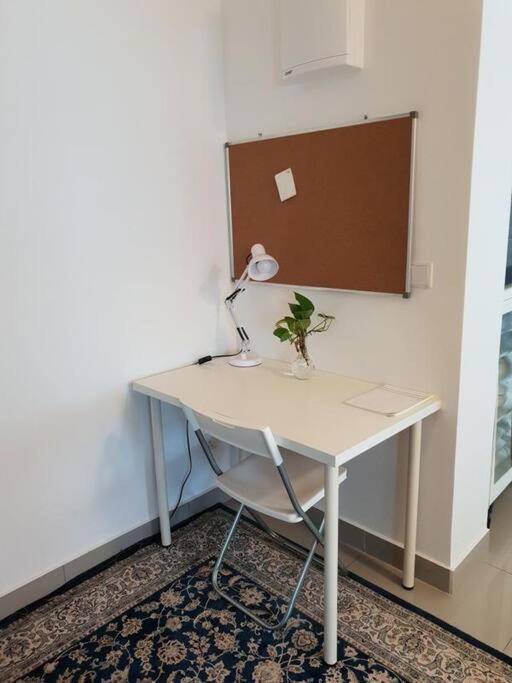 M Centura 2 With Swimming Pool Apartment *
