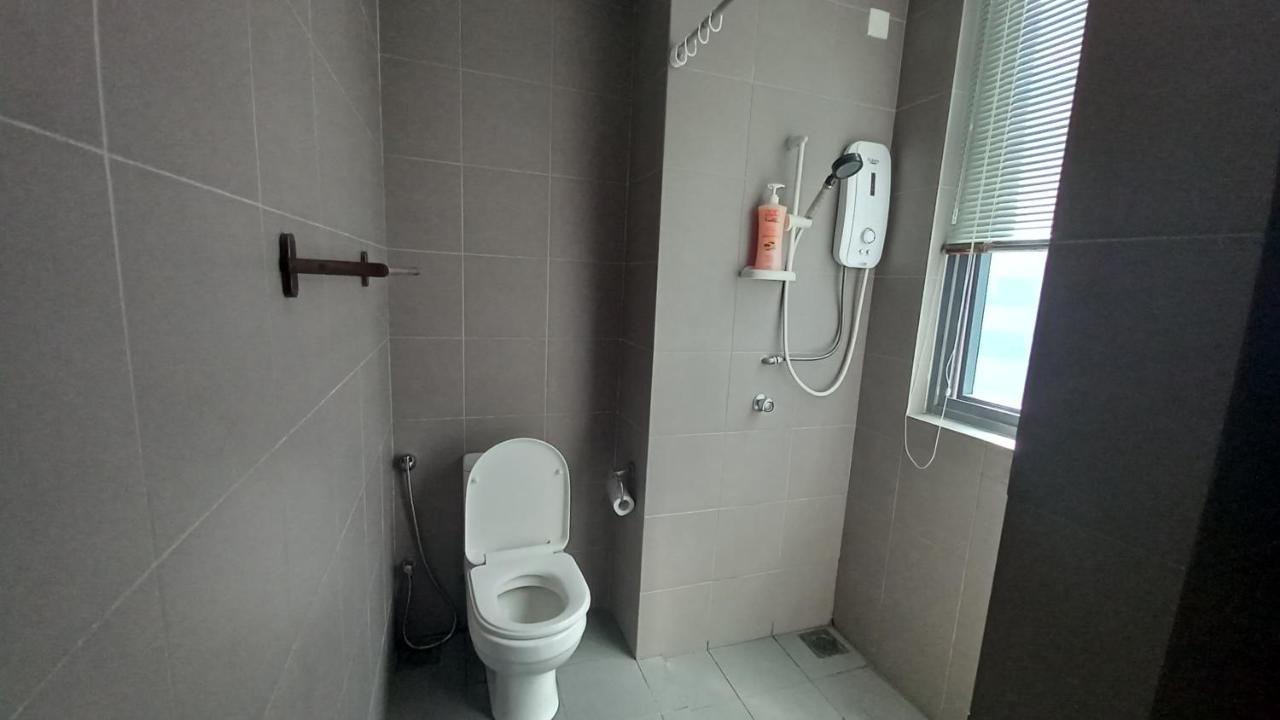 Cushy Dorm At Klcc Hostel Kuala Lumpur