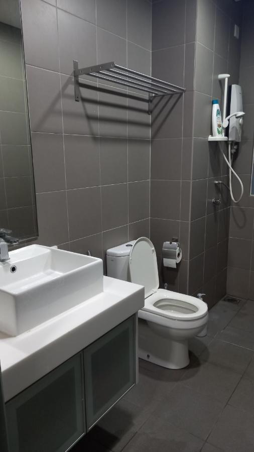 Cushy Dorm At Klcc * Kuala Lumpur