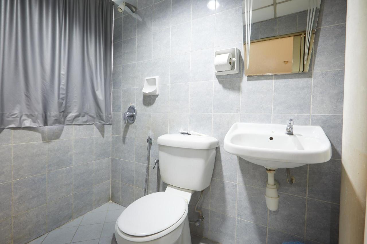 Tang Hotel, Petaling Street, Merdeka Pnb 118 Tower Hotel 3*