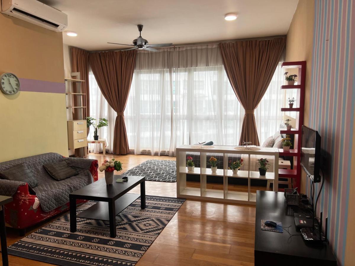 Regalia Service By Fortune Apartment *