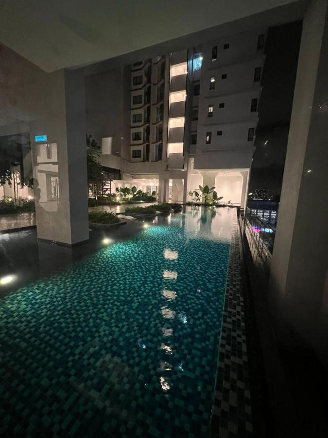 Apartemen Comfy Wifi Place @manjalara 5min To Desa Park