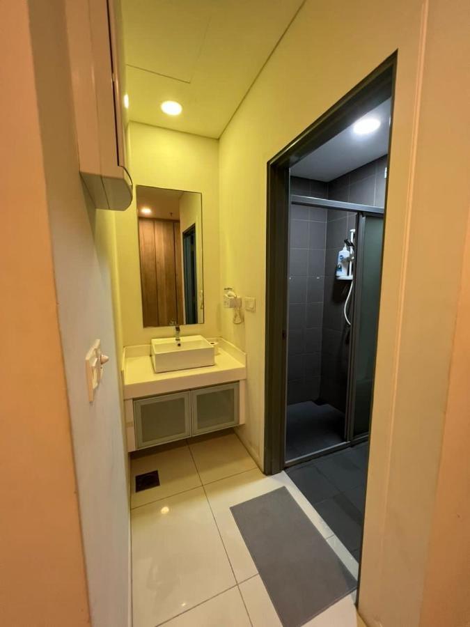 Mercu Summer Suites Klcc By Sweet Apartamento *