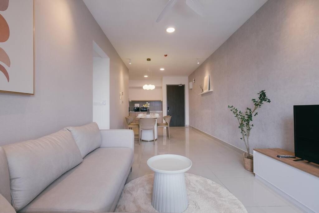 New! French Design 3br Infinitypool M Vertica *