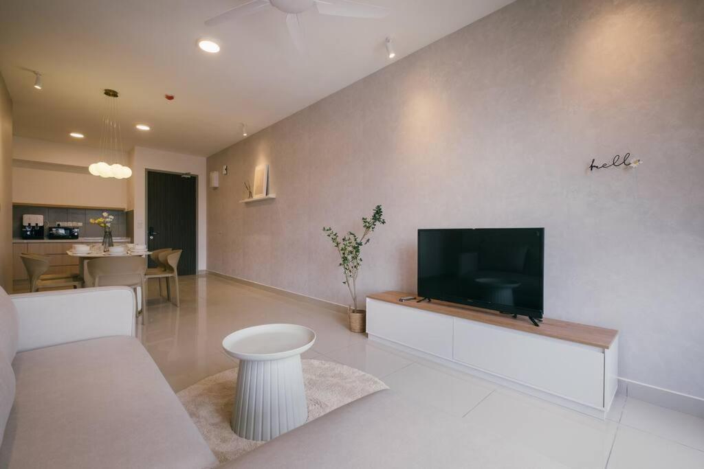 New! French Design 3br Infinitypool M Vertica Apartment *