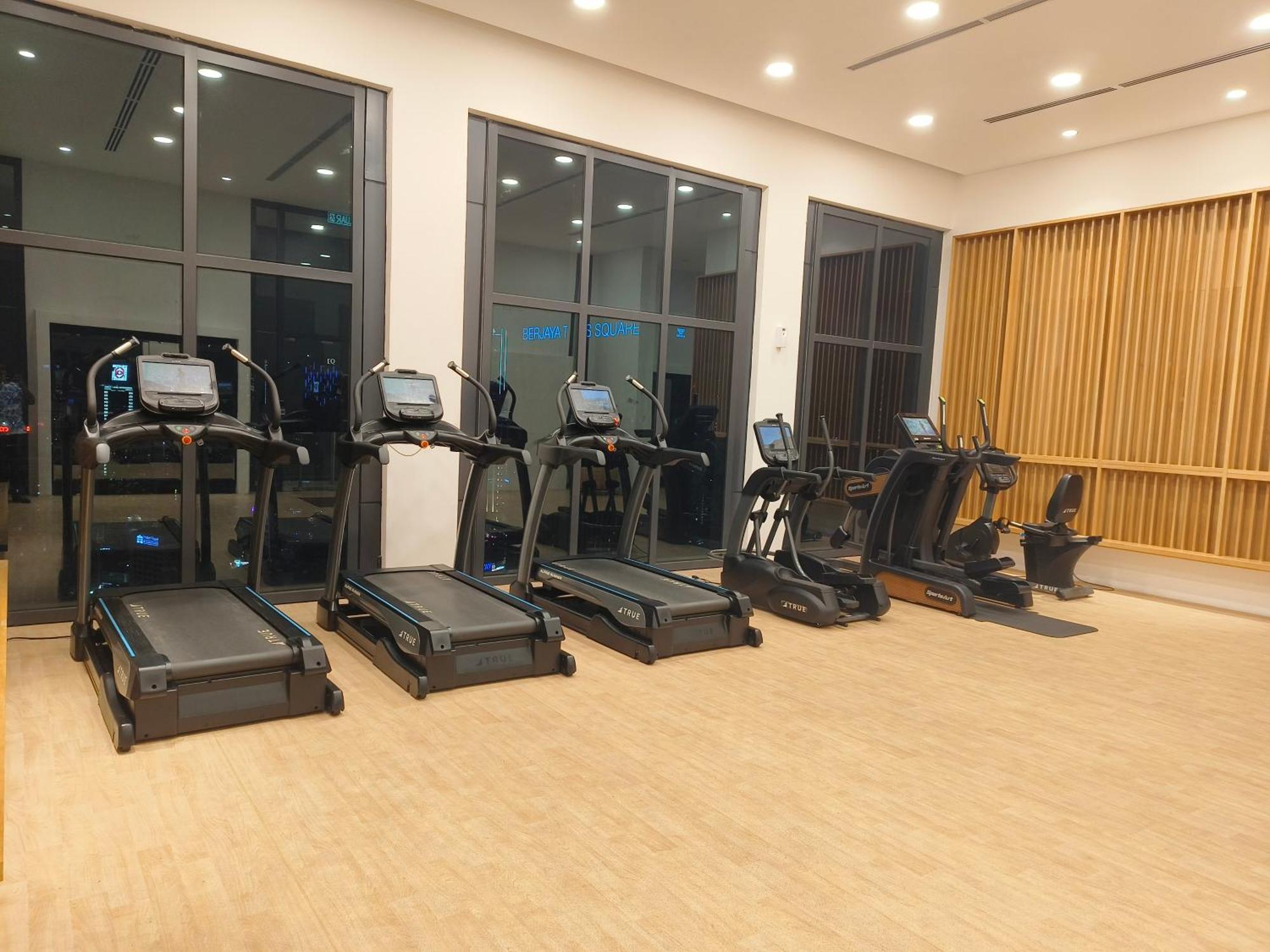 Lucentia Bukit Bintang By Times Square Apartment *