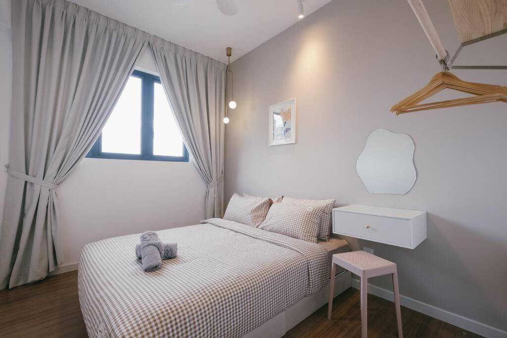 Apartment New! French Design 3br Infinitypool M Vertica Kuala Lumpur