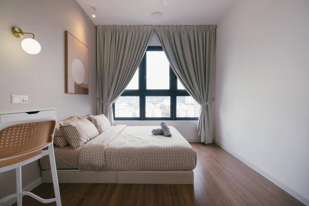 New! French Design 3br Infinitypool M Vertica Apartment *