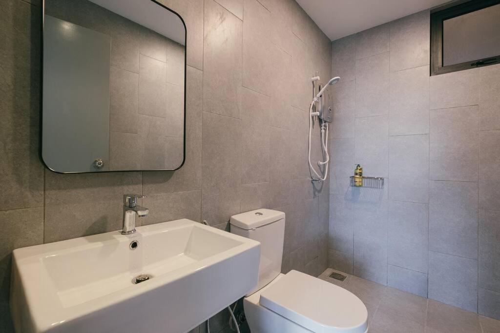 New! French Design 3br Infinitypool M Vertica * Kuala Lumpur