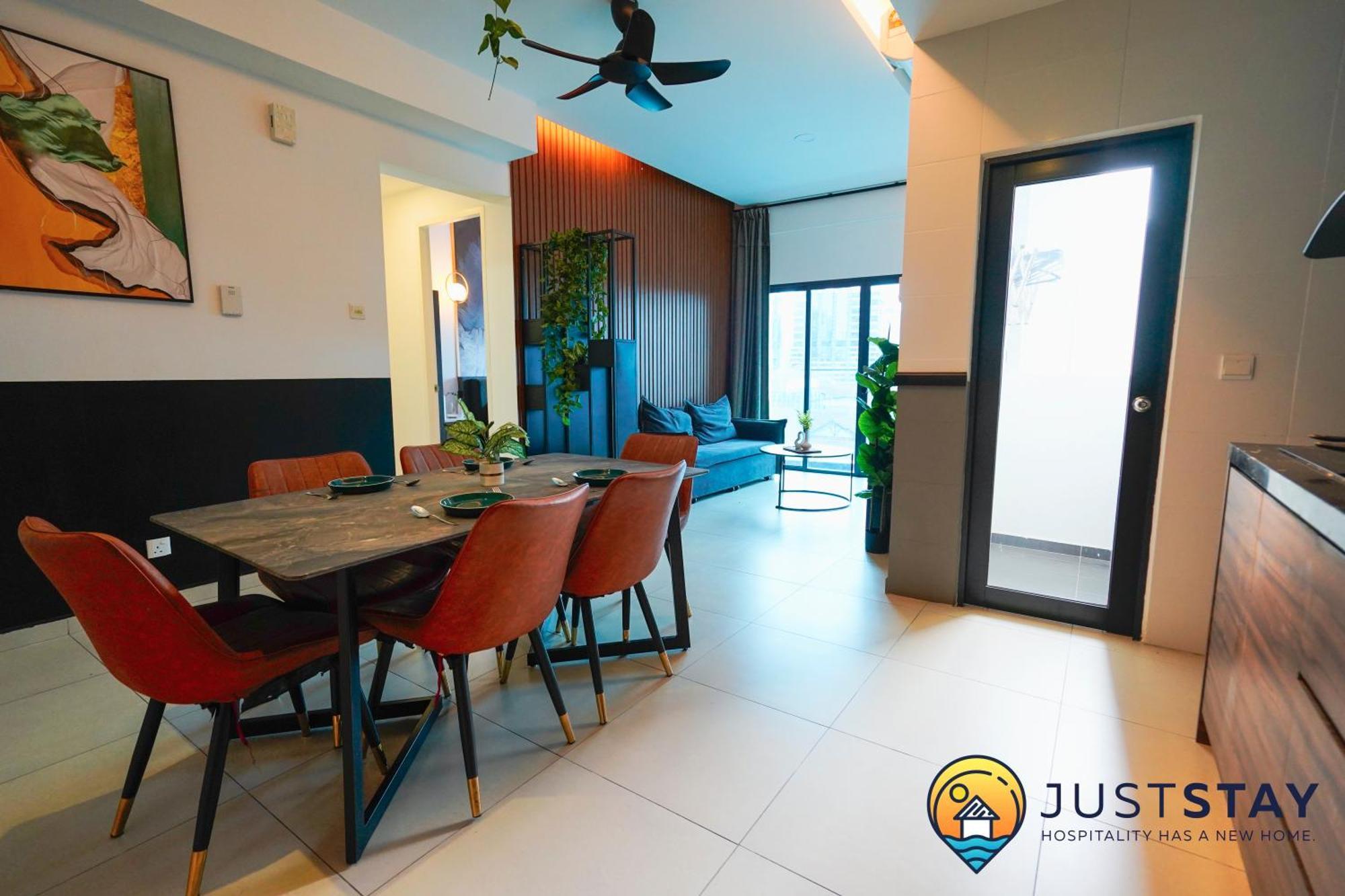 Apartment Reizz Homestay, By Just