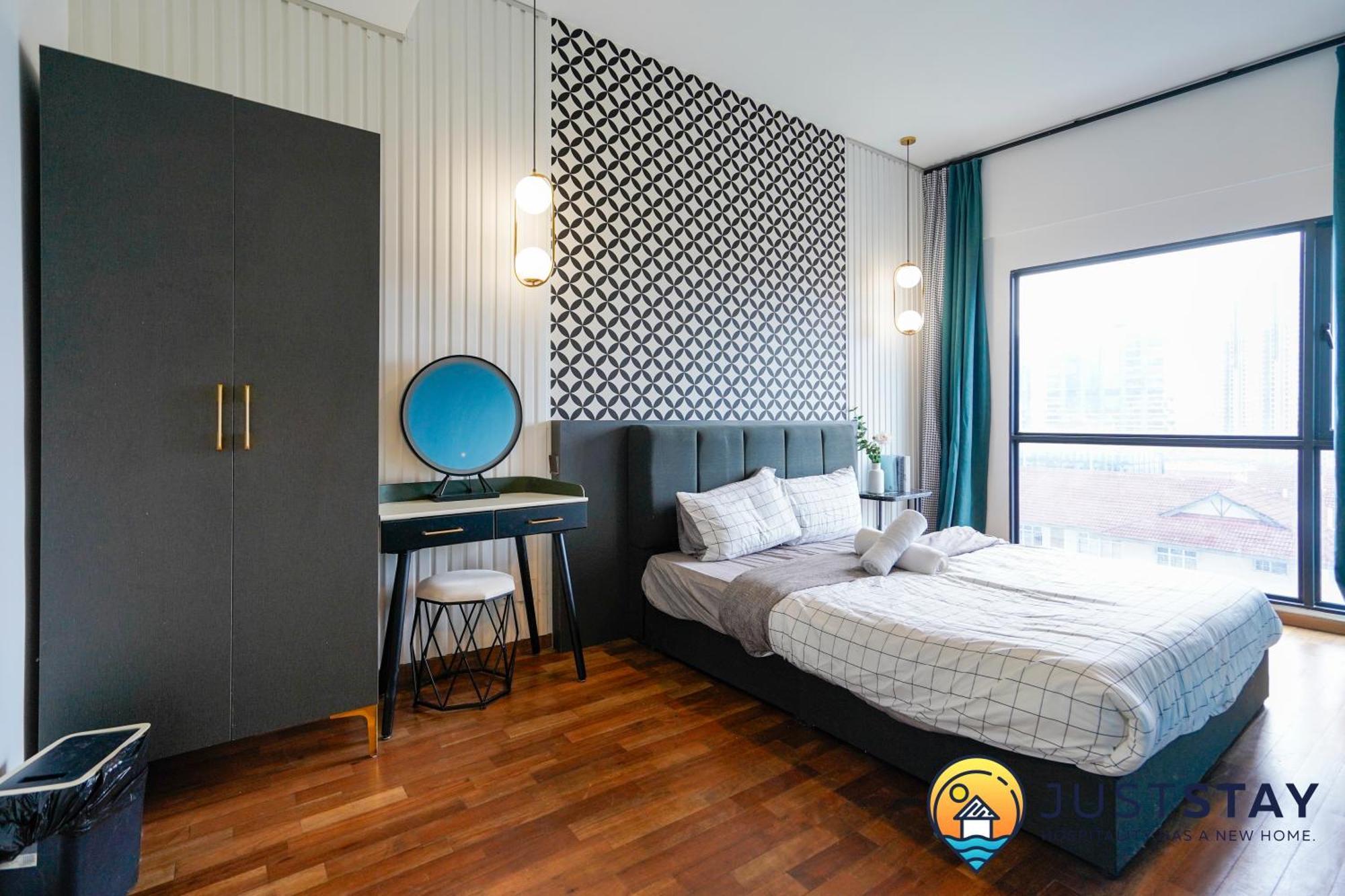 Reizz Homestay, By Just *