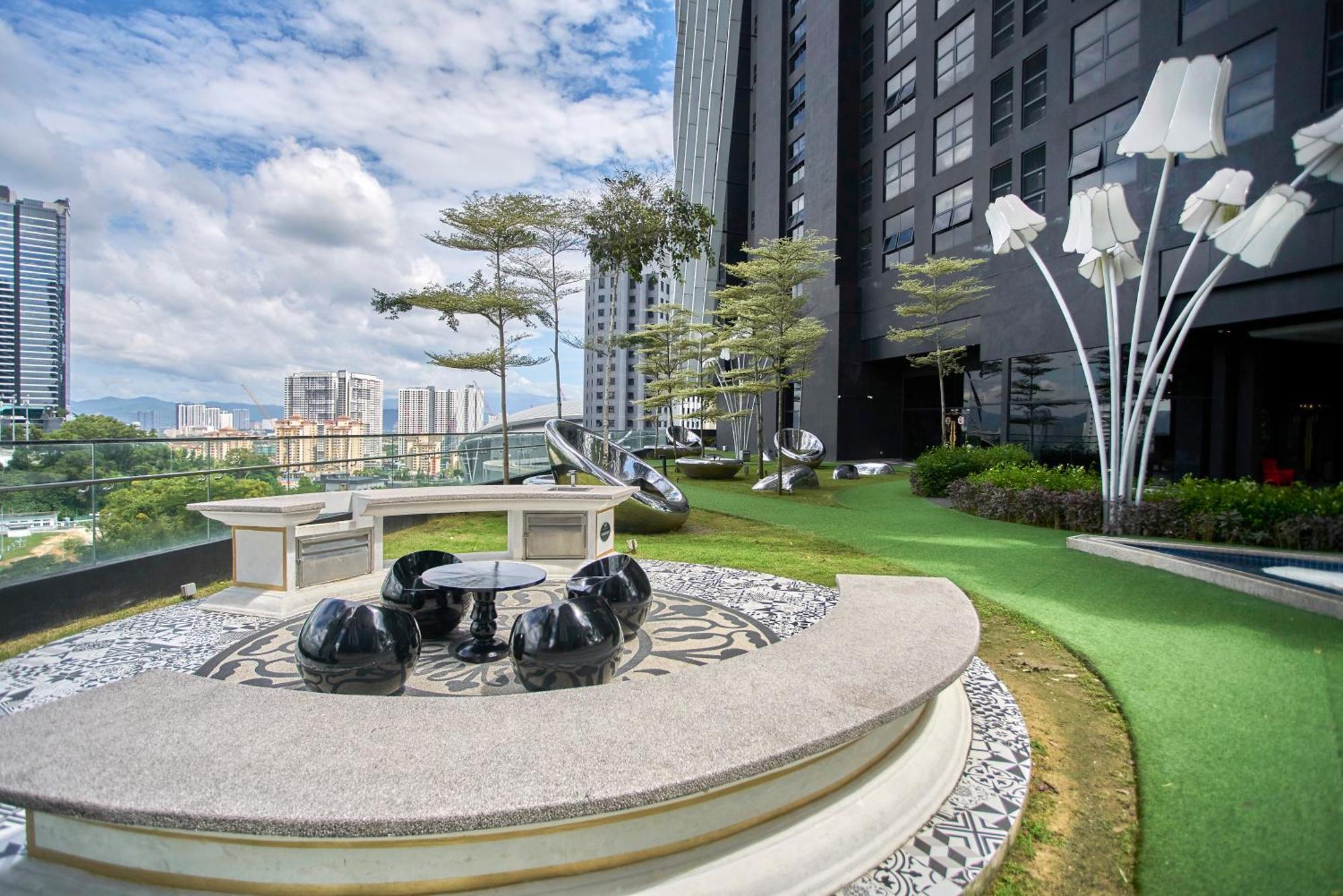 Apartment Arte Mont Kiara Free Parking, *