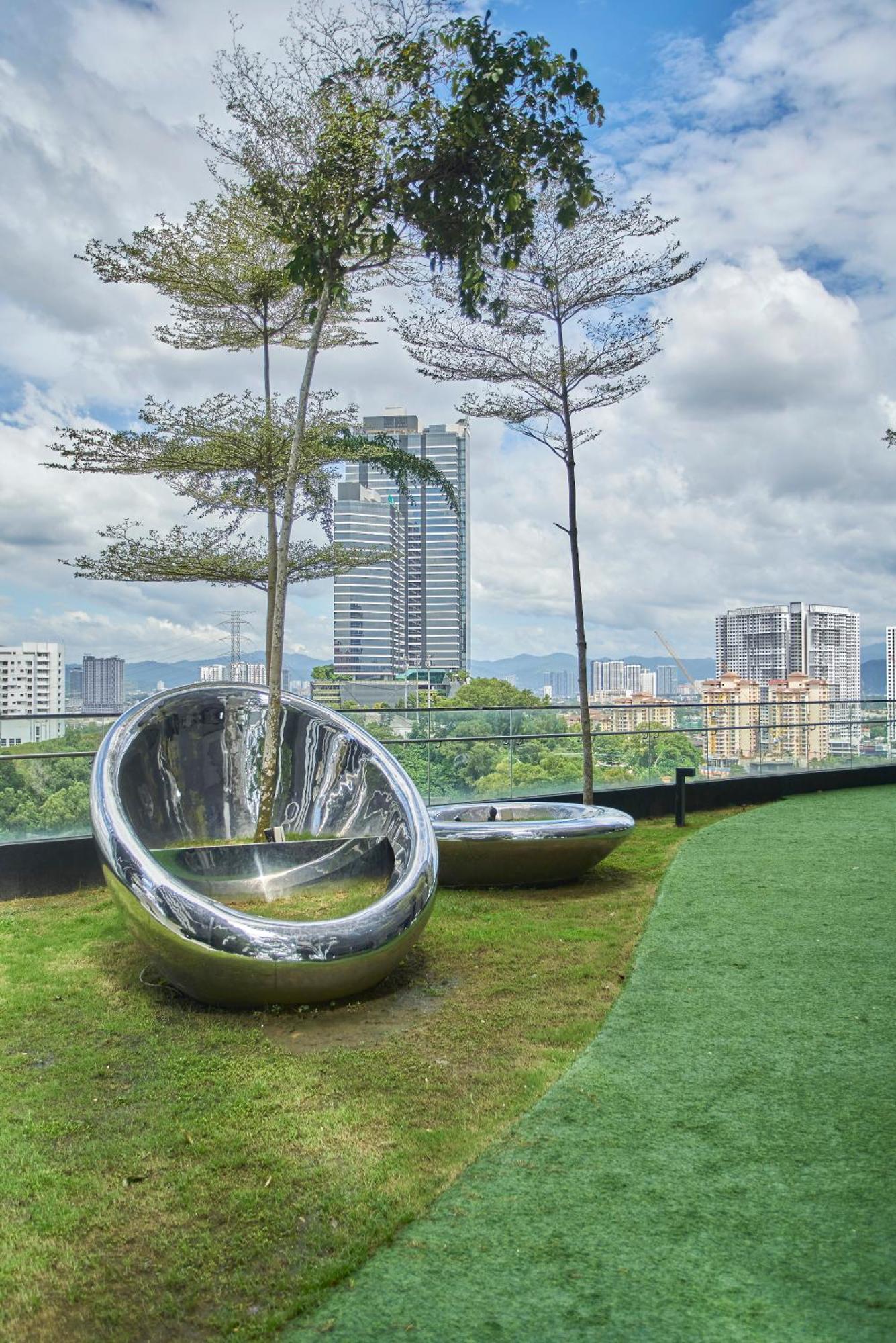 Arte Mont Kiara Free Parking,