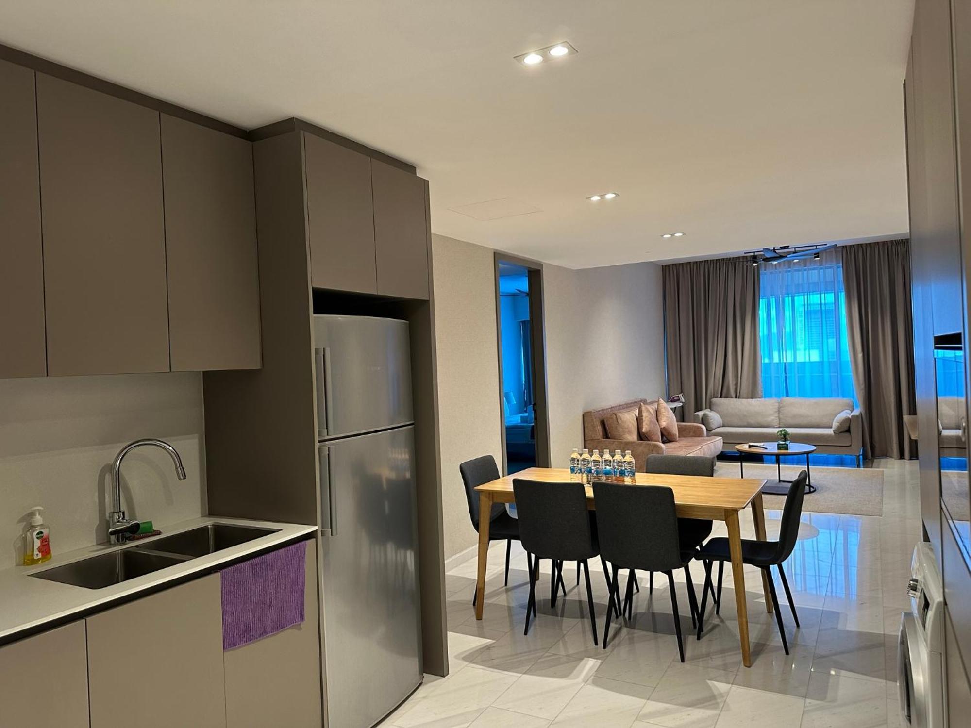 Apartment Eaton Service At Klcc