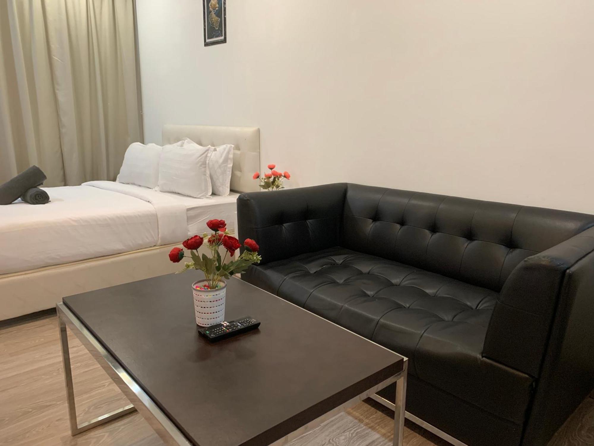 Apartment With Balcony In One Bukit Ceylon *