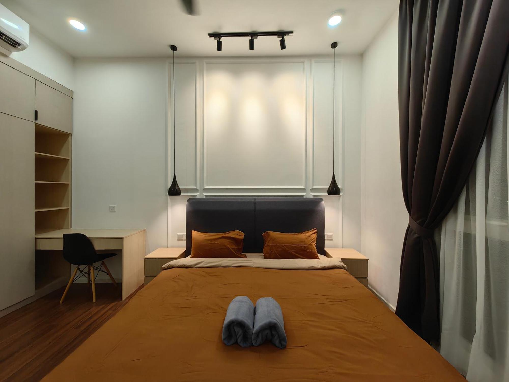 Serviced Apartment, Jalan Peel By Rverse * Kuala Lumpur