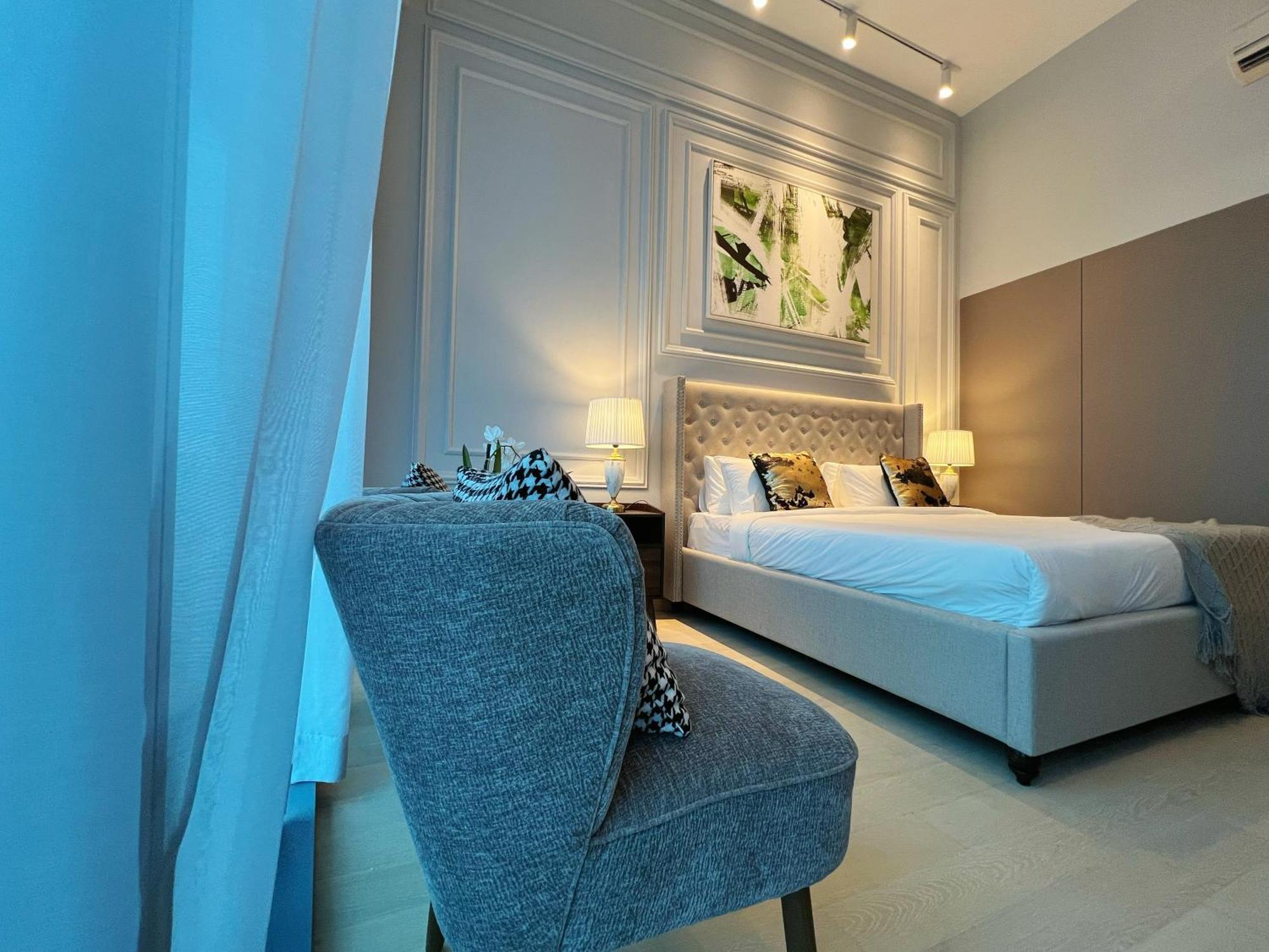 Eaton Residences Klcc By Wsd *