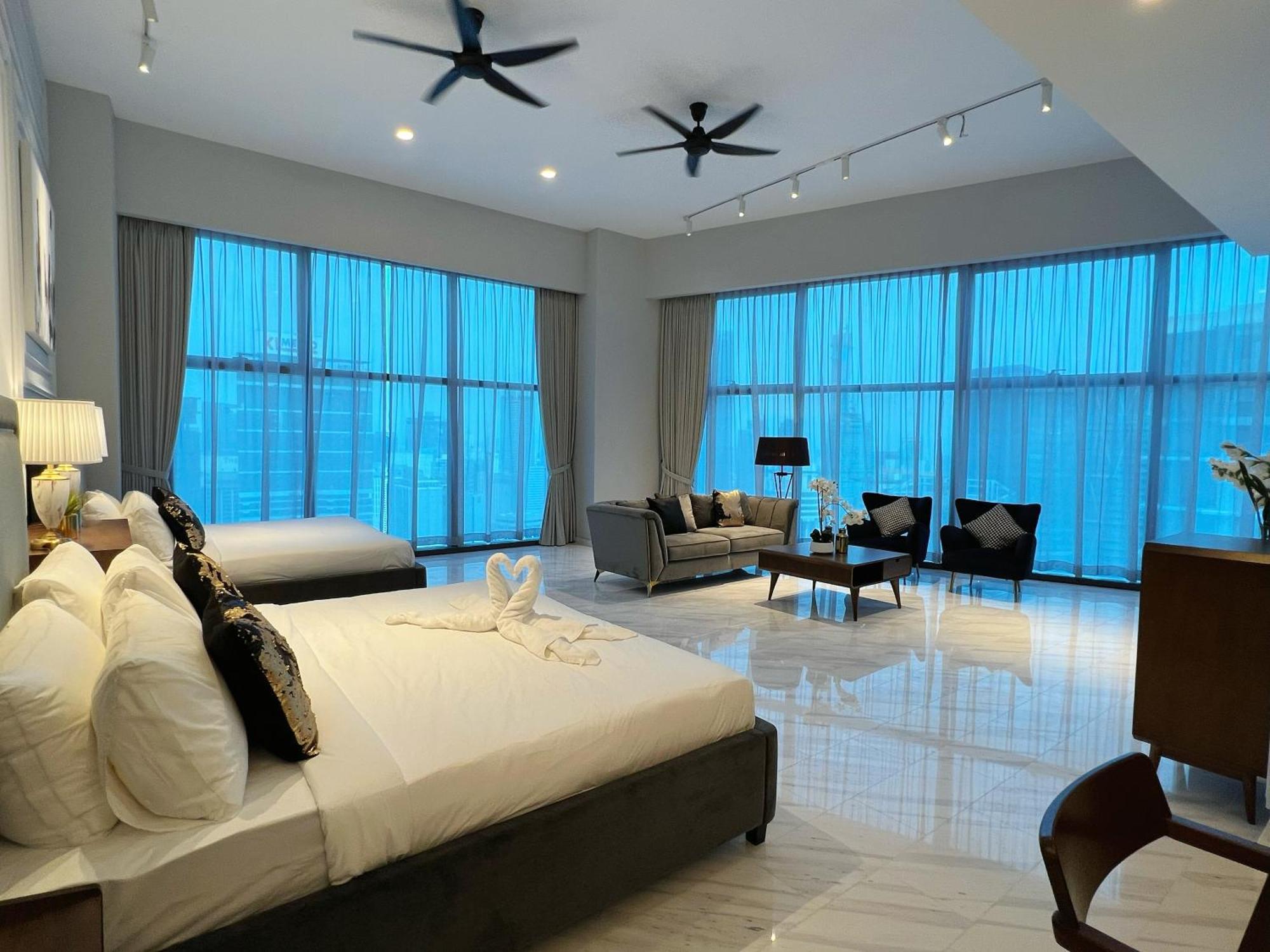 Eaton Residences Klcc By Wsd Apartment