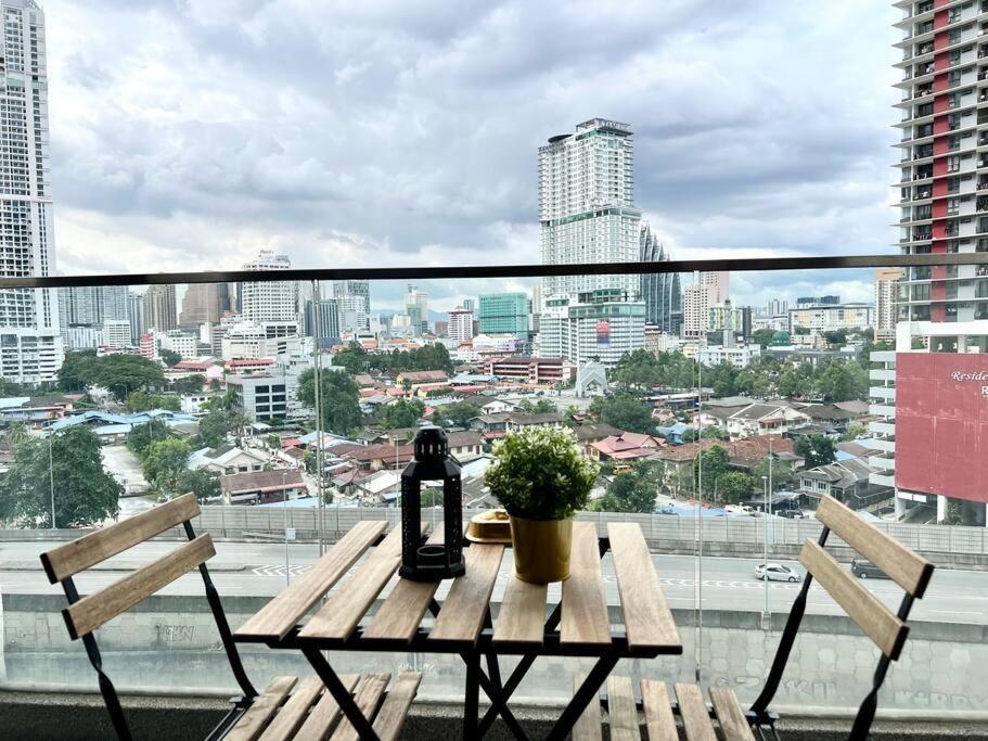 188 2bedroom/4pax/13minute Walk To Klcc
