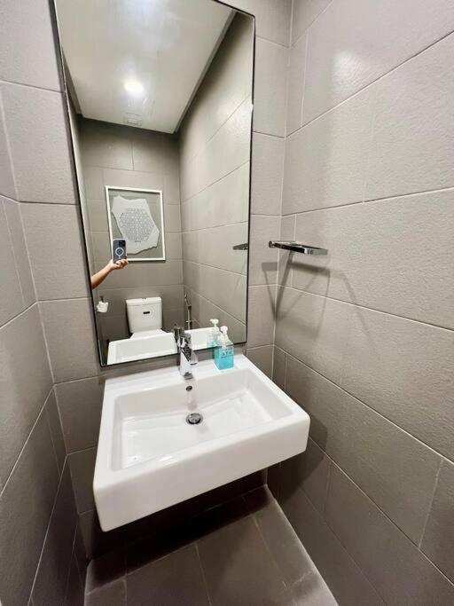 188 2bedroom/4pax/13minute Walk To Klcc Apartment Kuala Lumpur