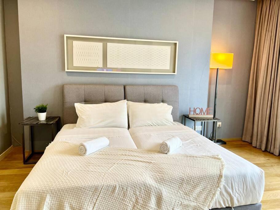 188 2bedroom/4pax/13minute Walk To Klcc * Kuala Lumpur