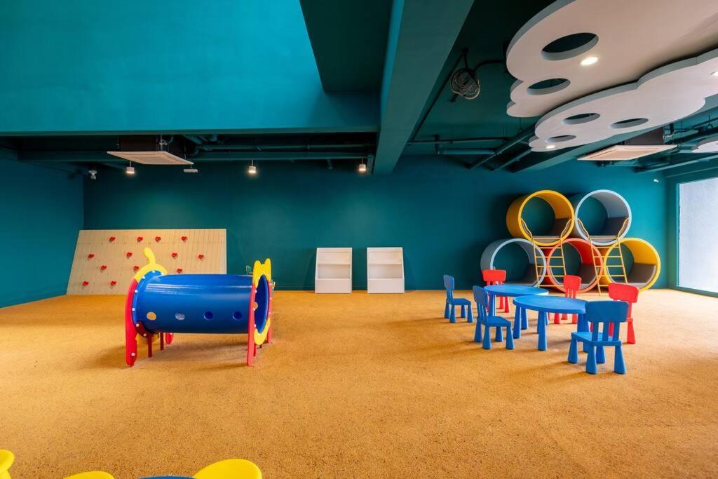 Wonderland 7pax Dreams House At Sunway Velocity 2
