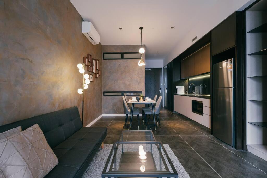 Modern Luxury Near Klcc With View